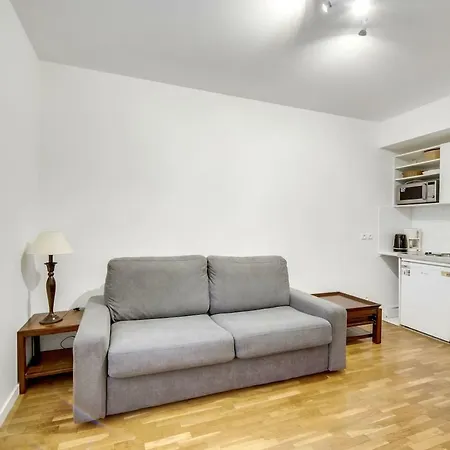 Unit 013 Champs-elysees Georges V Apartment